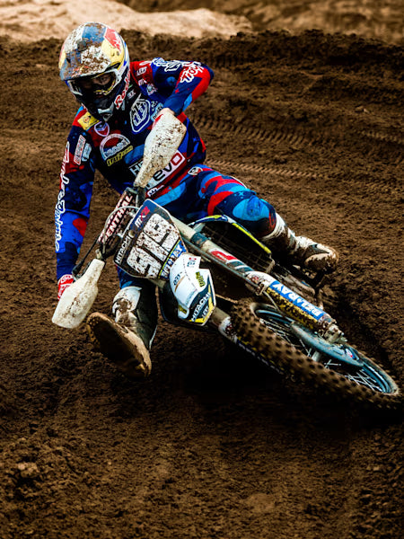 files/ben-watson-motocross.avif